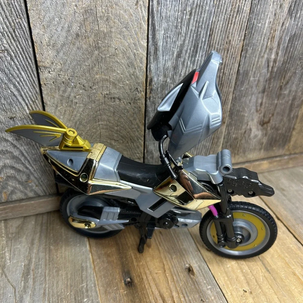2001 Bandai Power Rangers Lunar Wolf Savage Cycle Motorcycle